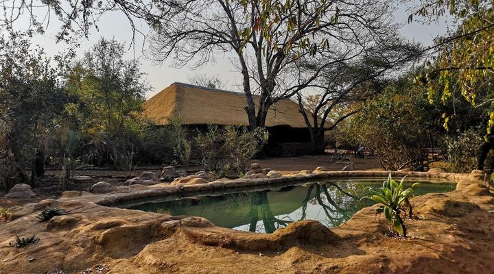 Nthakeni Bush & River Camp