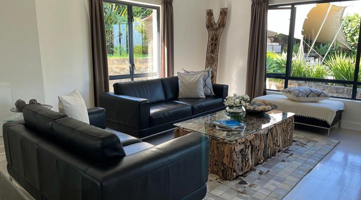 Cambalala Guest House