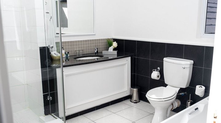 Bantry Bay Suite Hotel