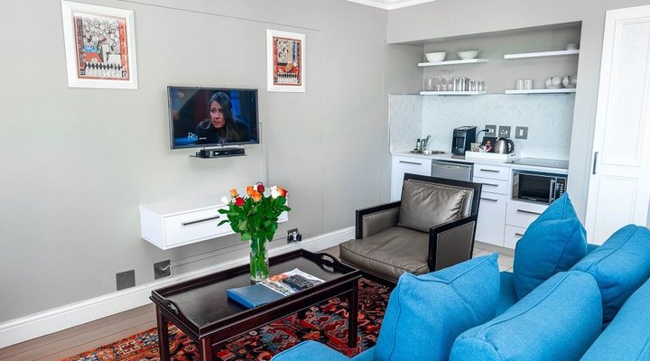 Bantry Bay Suite Hotel