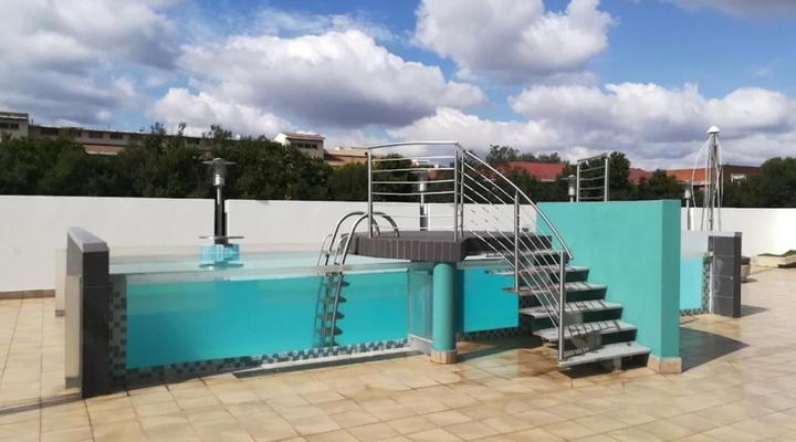 Spacious Urban Sanctuary