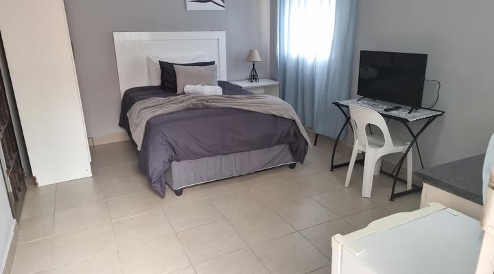 Stay@Home Airport Lodge