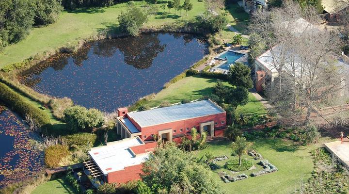 Lily Pond Country Lodge