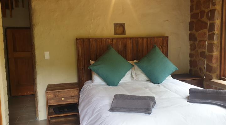 Stone Cottage on Exclusive Bush Farm