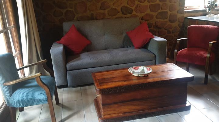 Stone Cottage on Exclusive Bush Farm