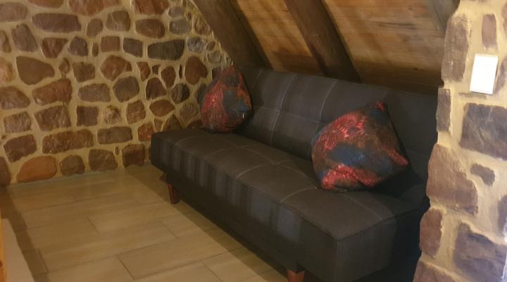 Stone Cottage on Exclusive Bush Farm