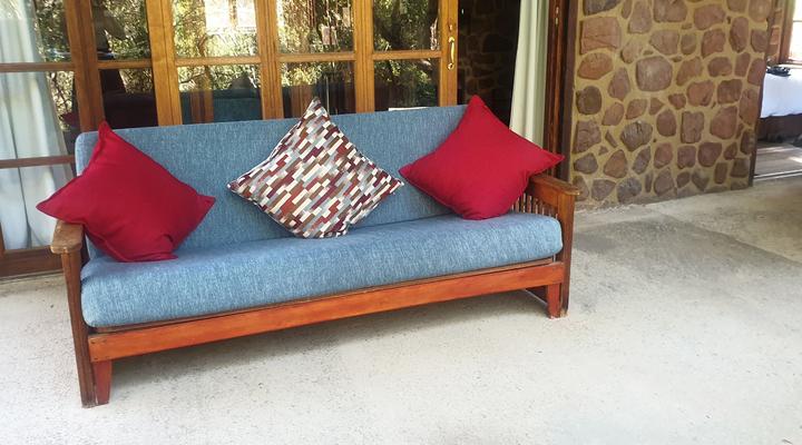 Stone Cottage on Exclusive Bush Farm