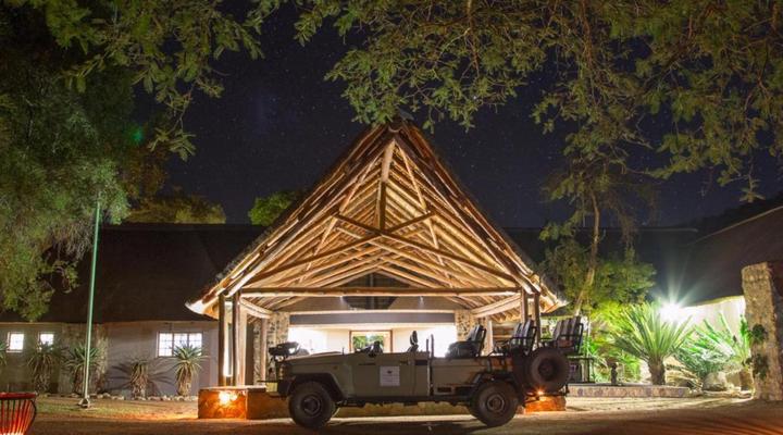 Amakhosi Safari Lodge