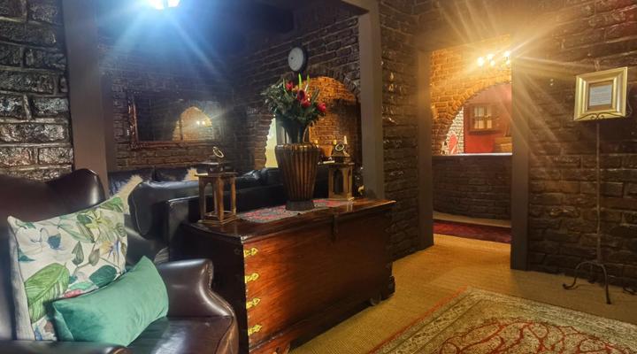 Camelot Boutique Hotel