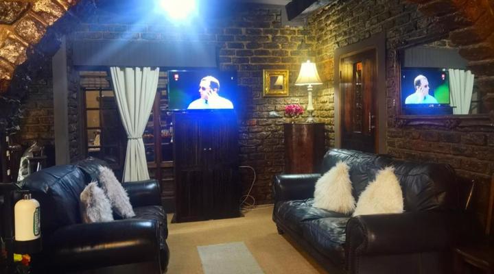 Camelot Boutique Hotel