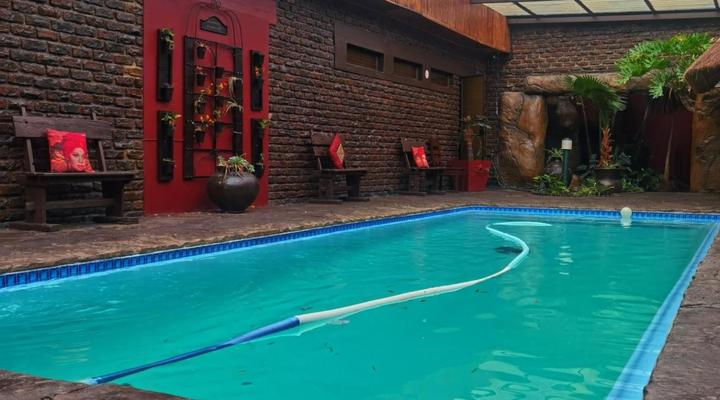 Camelot Boutique Hotel