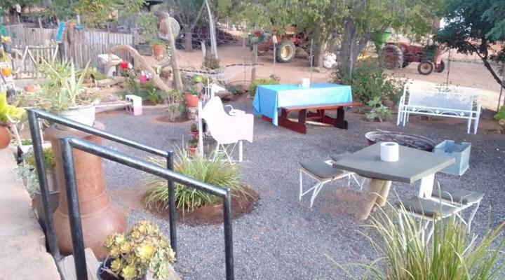 Thys'e Kombuis & Guest House