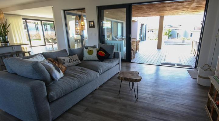 ZACHtours.ch Guest House