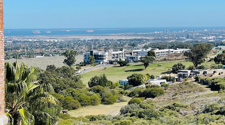 C and C Hotel Vibes CPT Plattekloof