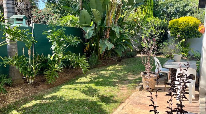  Lenox Lodge Guesthouse