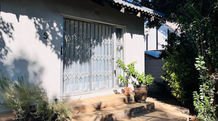 Lenox Lodge Guesthouse