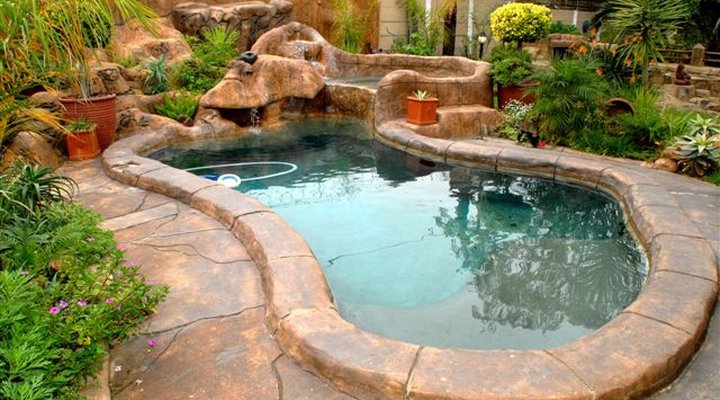 Balmoral Luxury Lodge
