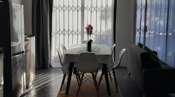 Beach Studio - walk to the beach