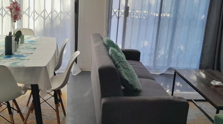 Beach Studio - walk to the beach