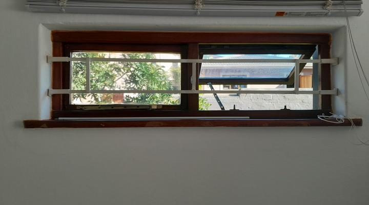 Beach Studio - walk to the beach