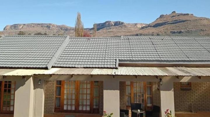 Lapaleholo Guest House