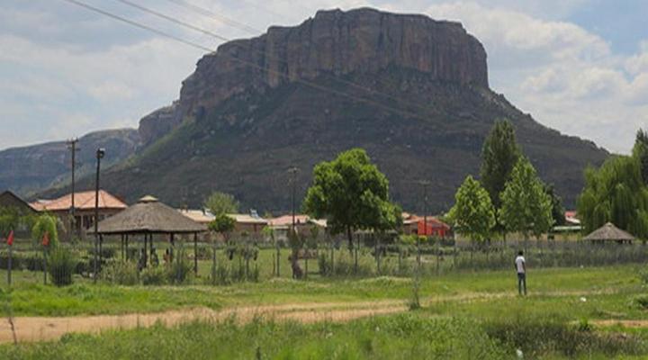 Lapaleholo Guest House