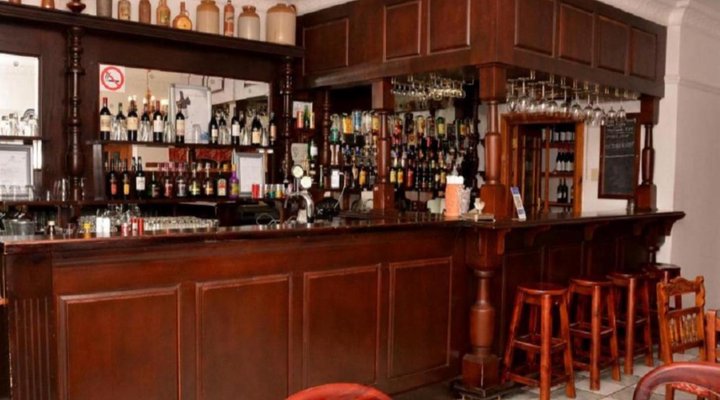 Arcadia Guesthouse & Restaurant