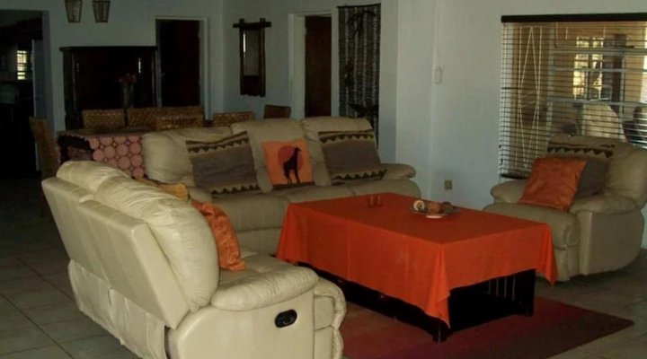Alamo House Guest Farm 