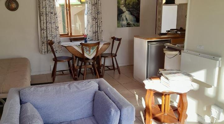 17 4th Avenue Self-catering