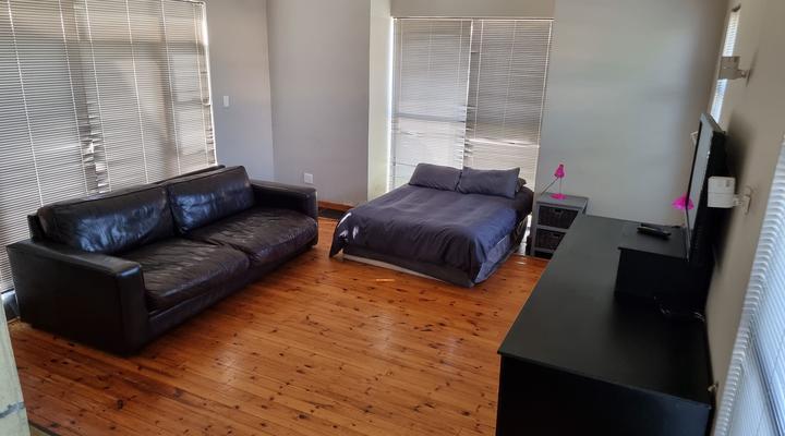 Langebaan Holiday House on Park