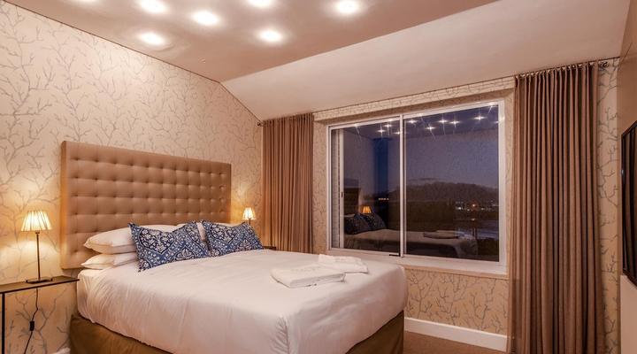 Blouberg Beach Home – Spanish Steps