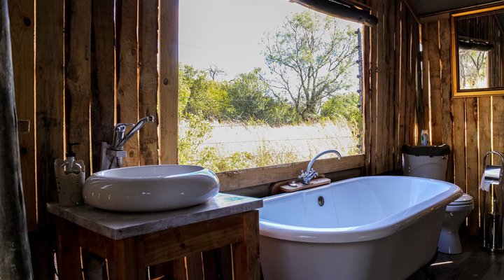 Thorn Tree Bush Camp - Accommodation