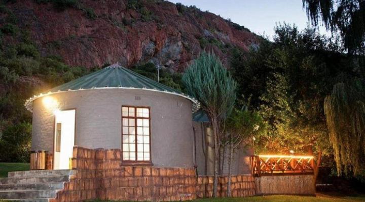 Cango Retreat Guest Farm