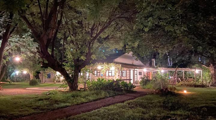 Addo African Home, Restaurant & Safari