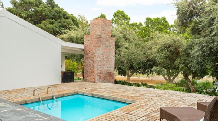 Bains View Olive and Guest Farm