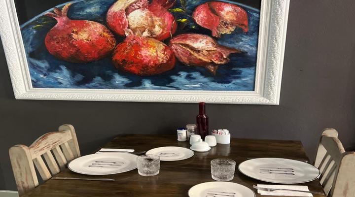 Six on Reinecke Guesthouse