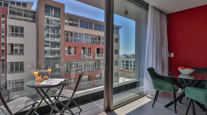 The Capital Mirage 704 by CTHA