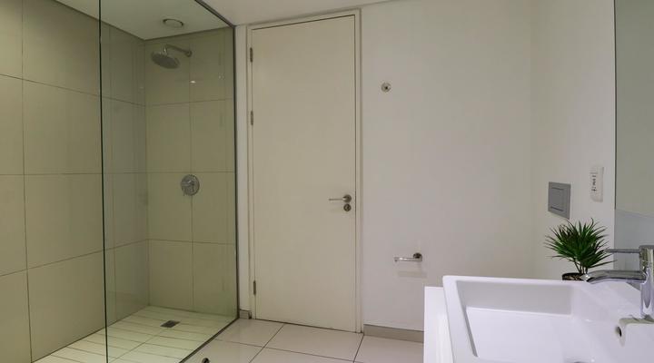 The Capital Mirage 704 by CTHA