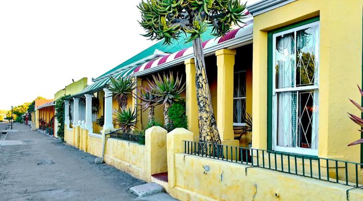 Die Tuishuise & Victoria Manor