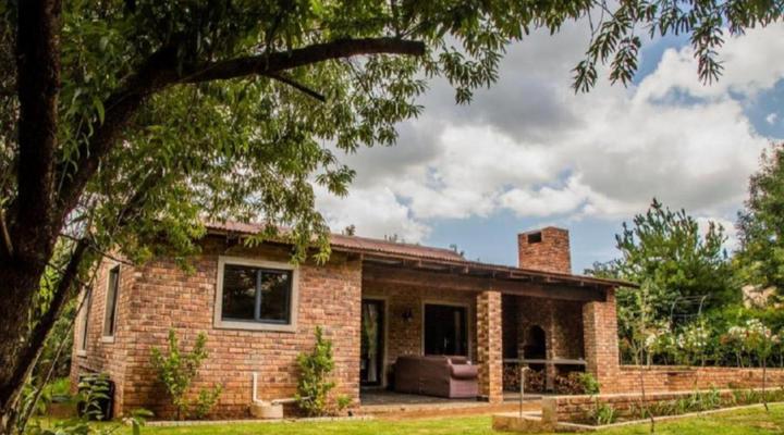 Tarry-Stone Cottages