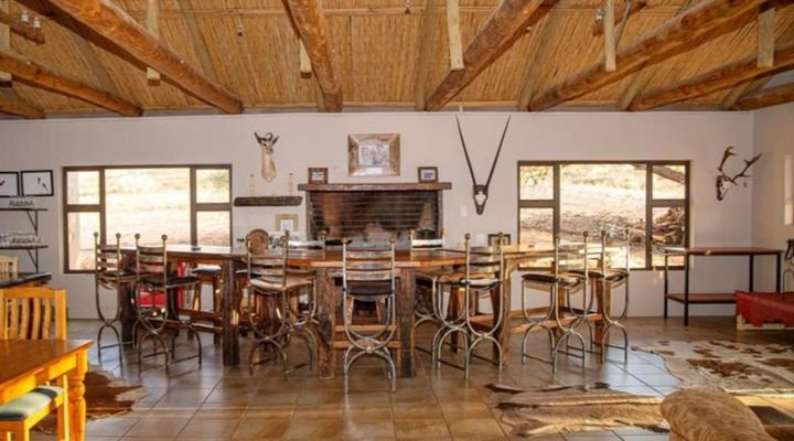 Zoutpanputs Game Lodge