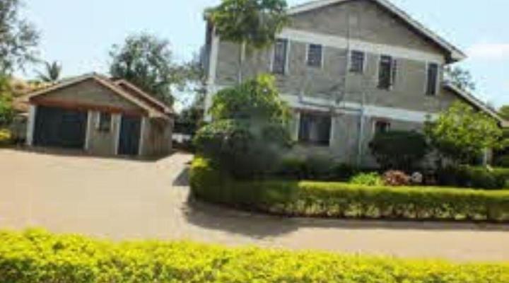 Family Nest Guest House