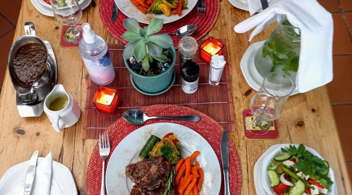 Woodleigh Guest Lodge