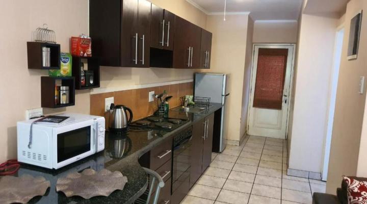 Zenith Apartments - La Loggia