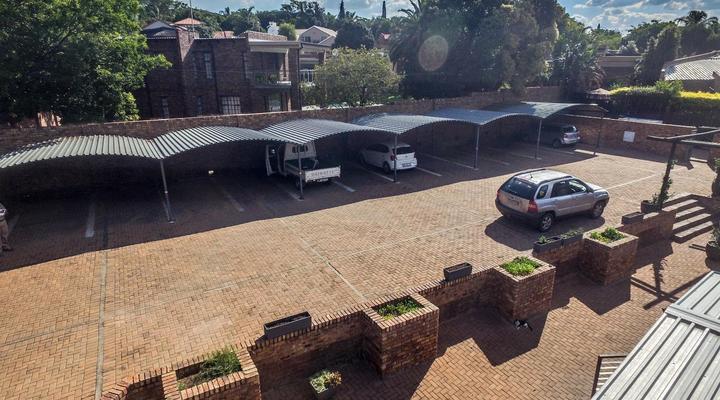 Yalla Yalla Boutique Hotel