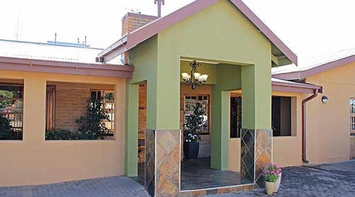 Greenleaf Guest Lodge