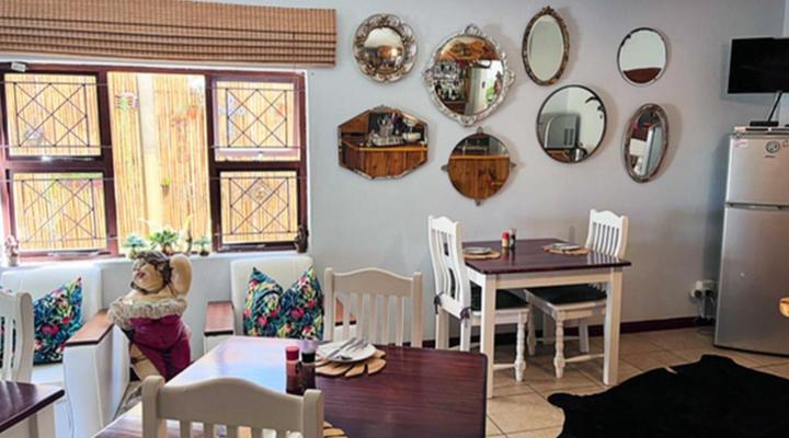 Porkys B&B and Self-Catering