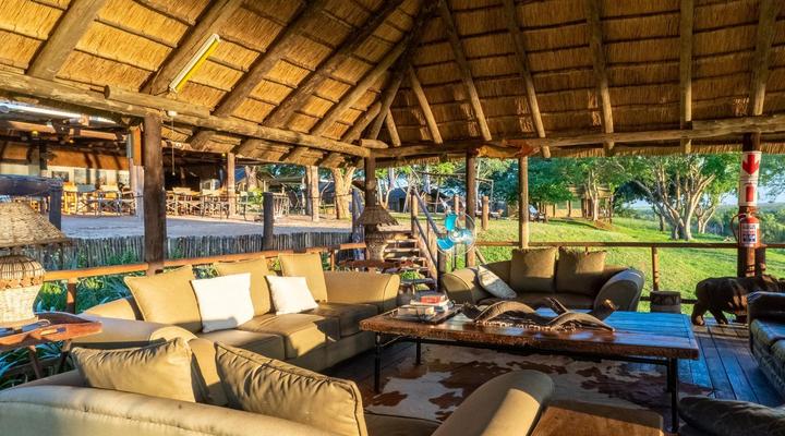 Crocodile Bridge Safari Lodge