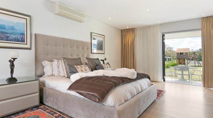 Escape to Luxurious, Coastal Retreat