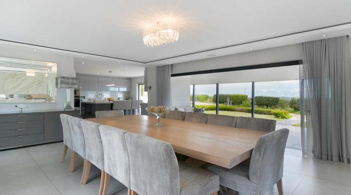 Escape to Luxurious, Coastal Retreat